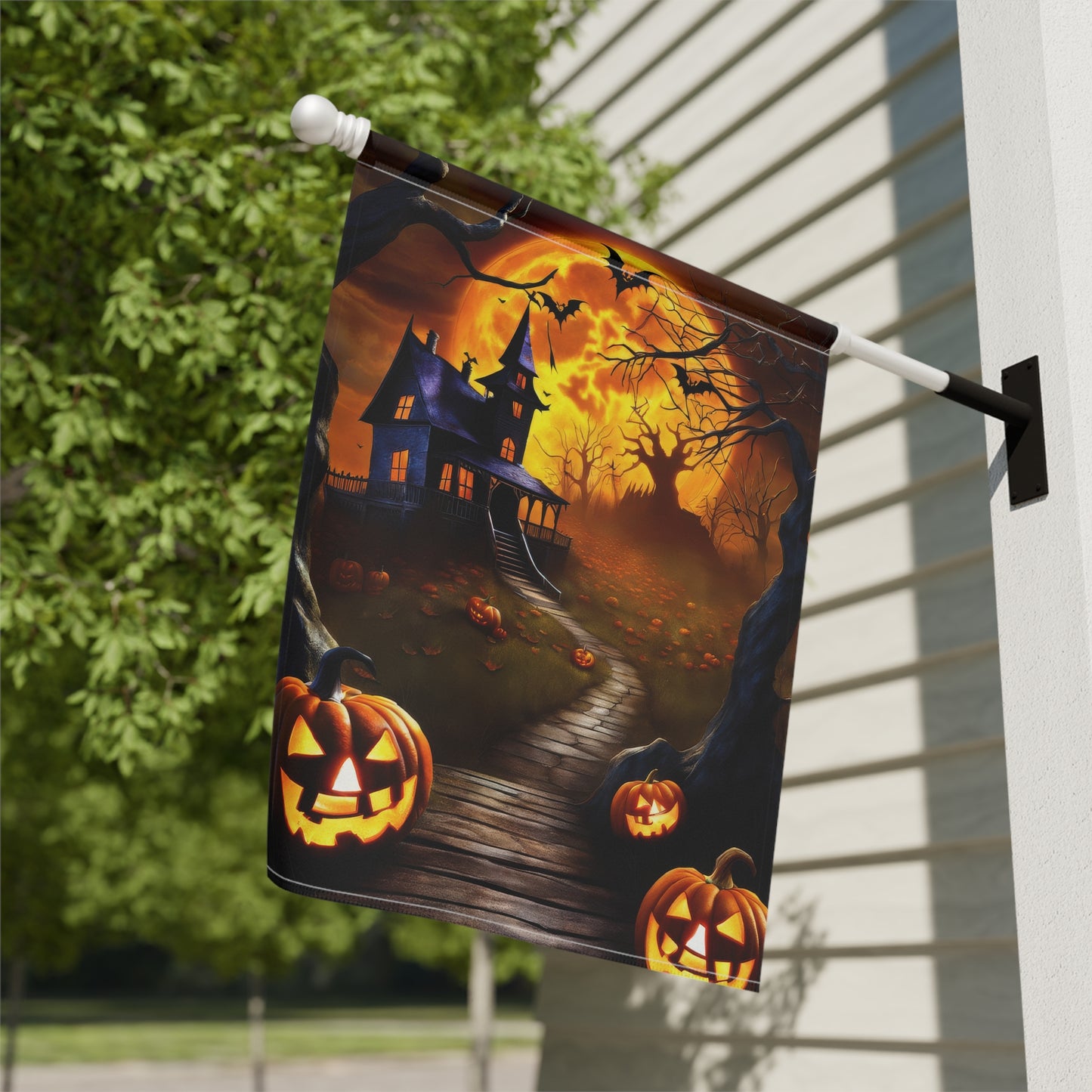 Spine-chilling Halloween Garden Flag/ House Banner