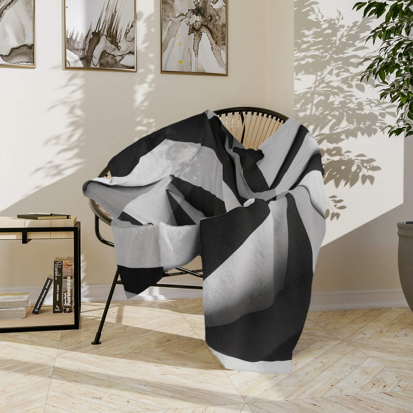 3D Modern Black & White Throw