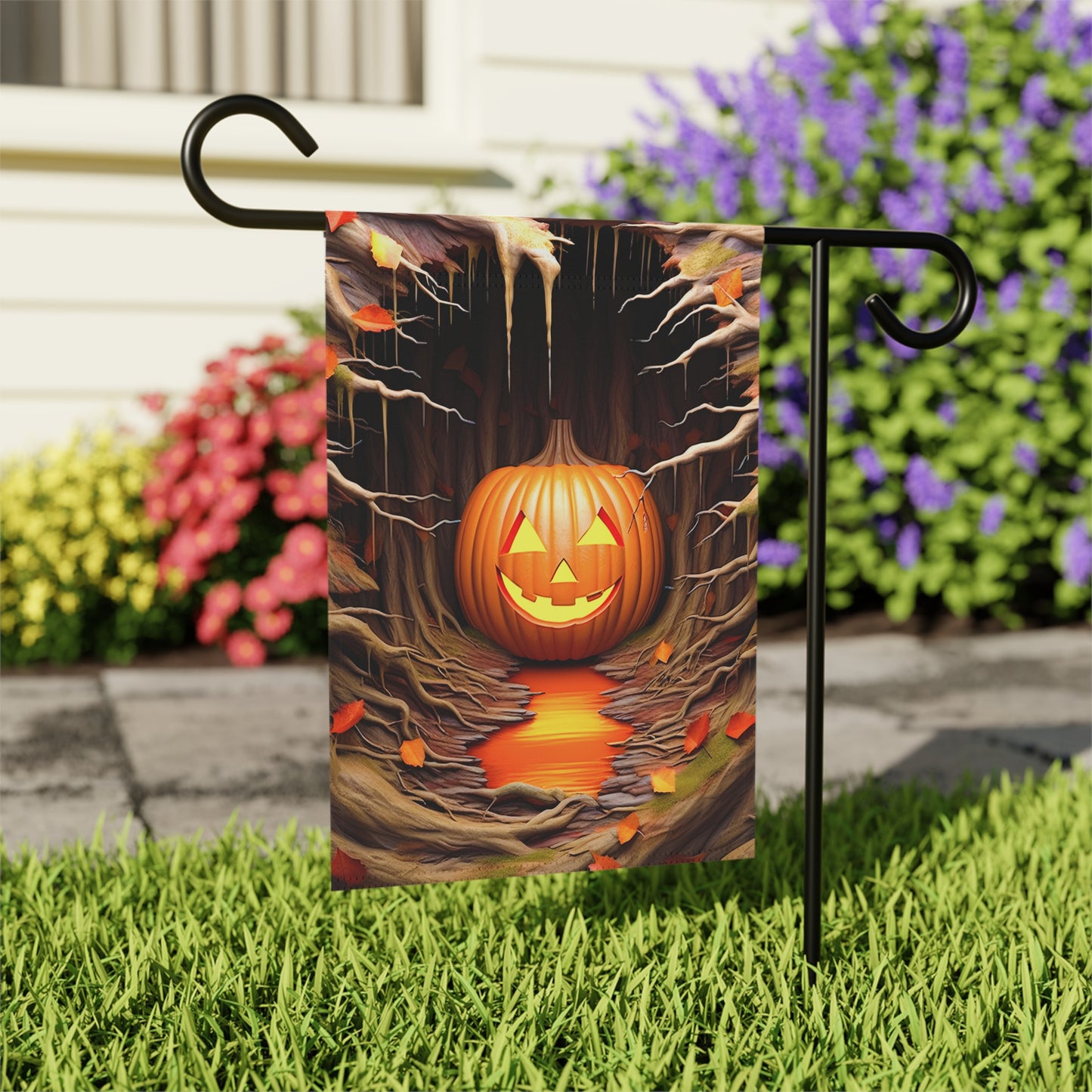 Smiling Jack-o'-Lantern Halloween Garden Flag