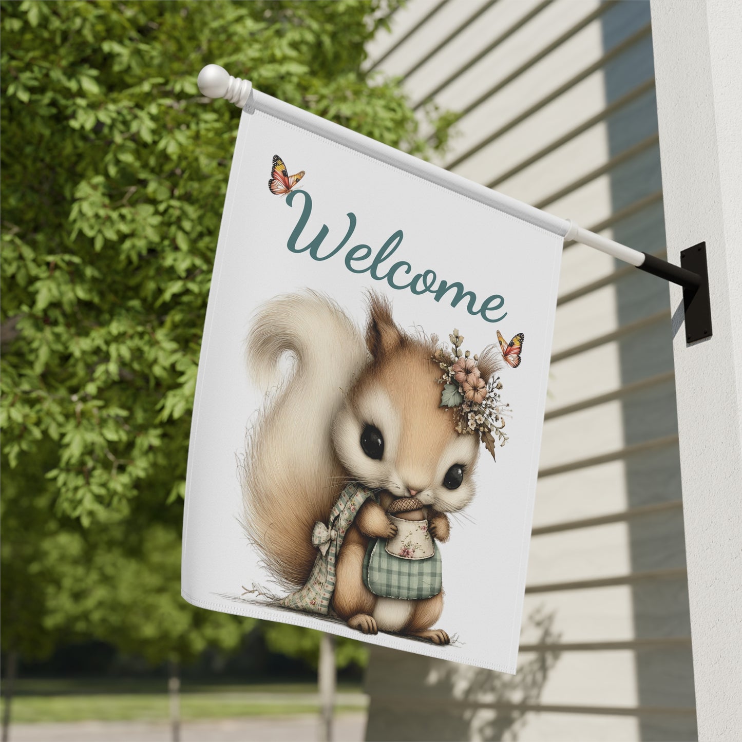 Woodland Welcome Garden Flag